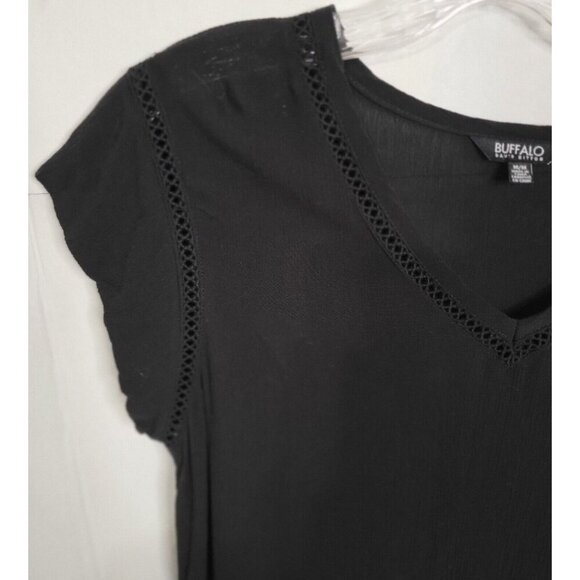 Buffalo David Bitton Ladies Lightweight V-Neck sheer Blouse M black eyelet cut - Picture 3 of 4